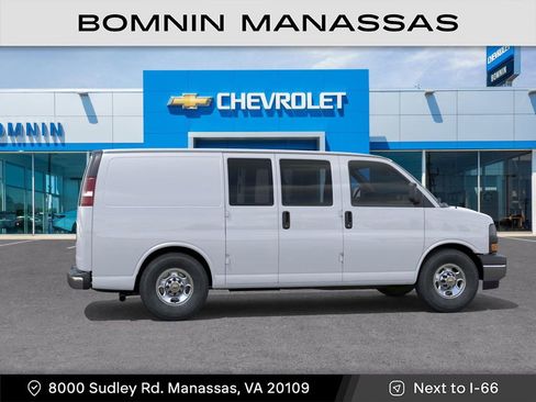 New 2025 Chevrolet Express 2500 RWD image 6