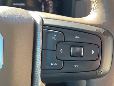 Used 2023 GMC Yukon Denali w/ Max Trailering Package image 28