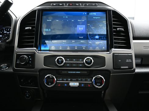 Used 2022 Ford F250 Platinum w/ Tremor Off-Road Package AWD/4WD image 34