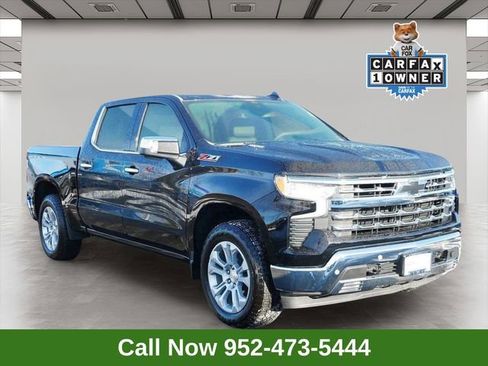 Used 2025 Chevrolet Silverado 1500 LTZ image 1