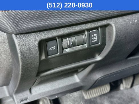 Used 2026 Subaru Forester Touring AWD/4WD image 11