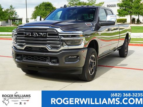 Used 2025 RAM 2500 Laramie AWD/4WD image 1