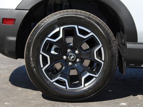 New 2026 Ford Bronco Sport Outer Banks AWD/4WD image 24