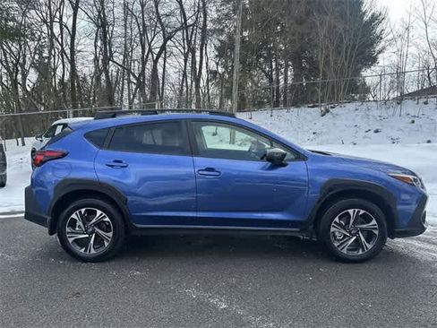 Certified 2025 Subaru Crosstrek 2.0i Premium image 3