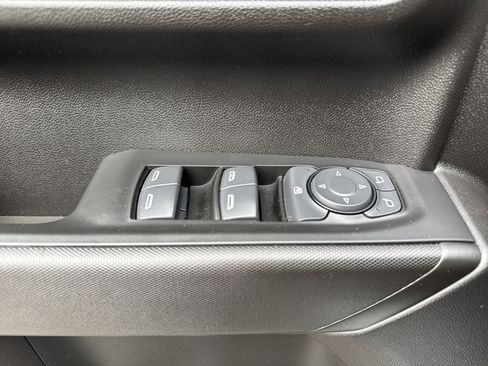 Used 2025 Chevrolet Silverado 1500 Custom RWD image 14