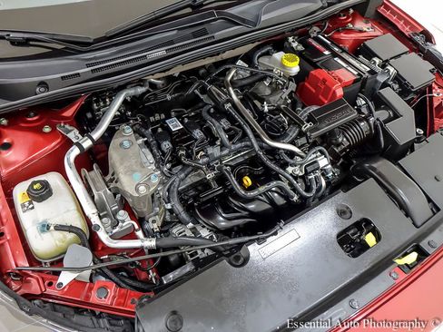 Used 2025 Nissan Sentra SR FWD image 32