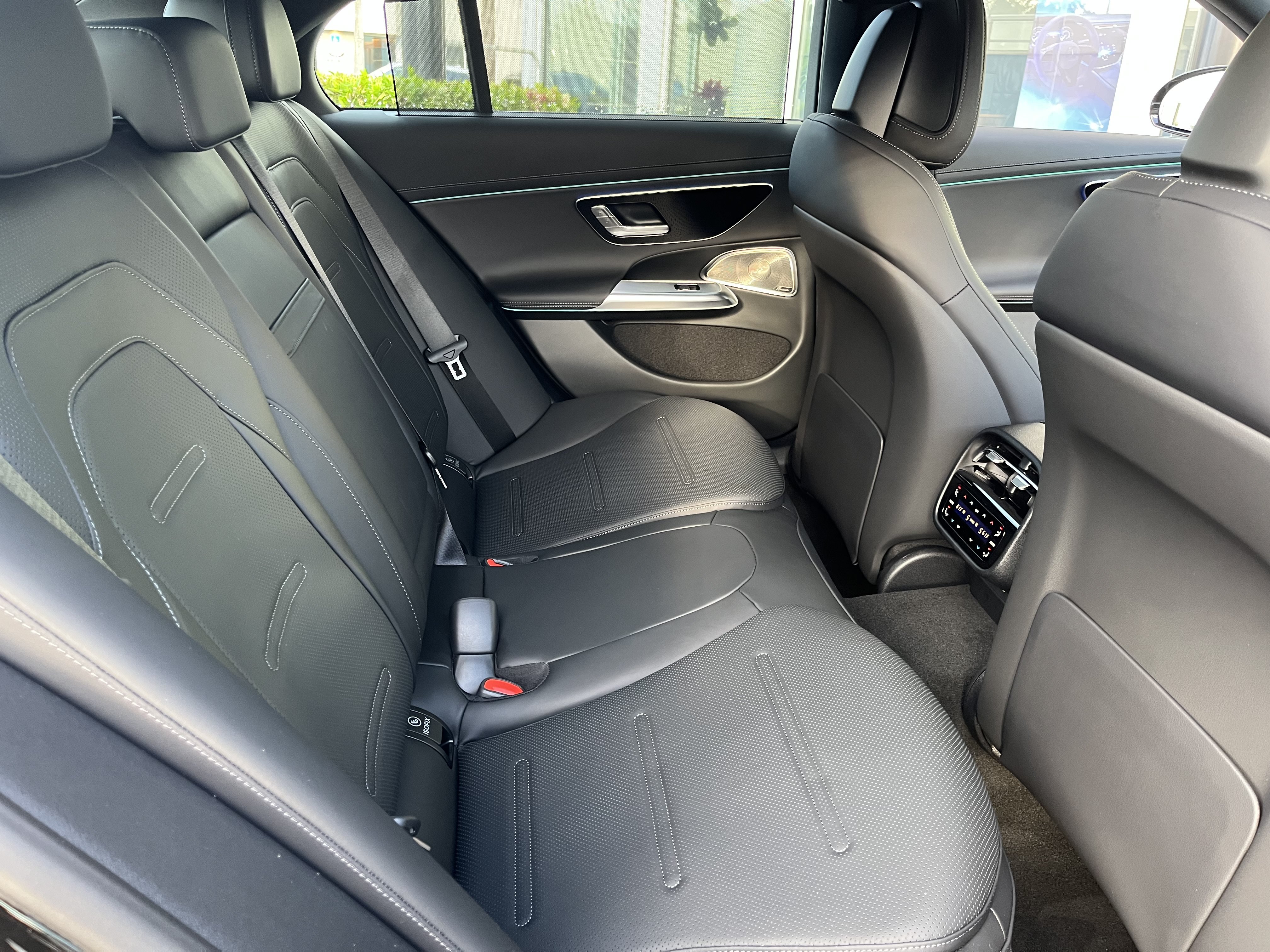 New 2026 Mercedes-Benz E 53 AMG e 4MATIC Sedan image 21