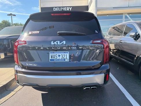 Used 2025 Kia Telluride S image 6