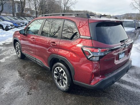Certified 2026 Subaru Forester Premium AWD/4WD image 6