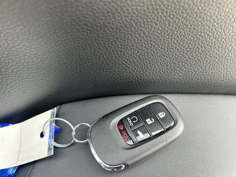 Used 2024 Honda HR-V Sport image 56