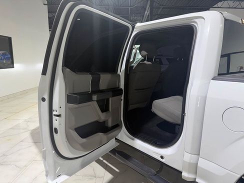 Used 2018 Ford F150 XLT AWD/4WD image 14