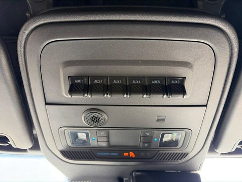Used 2023 Ford Bronco Black Diamond w/ Sasquatch Package AWD/4WD image 14