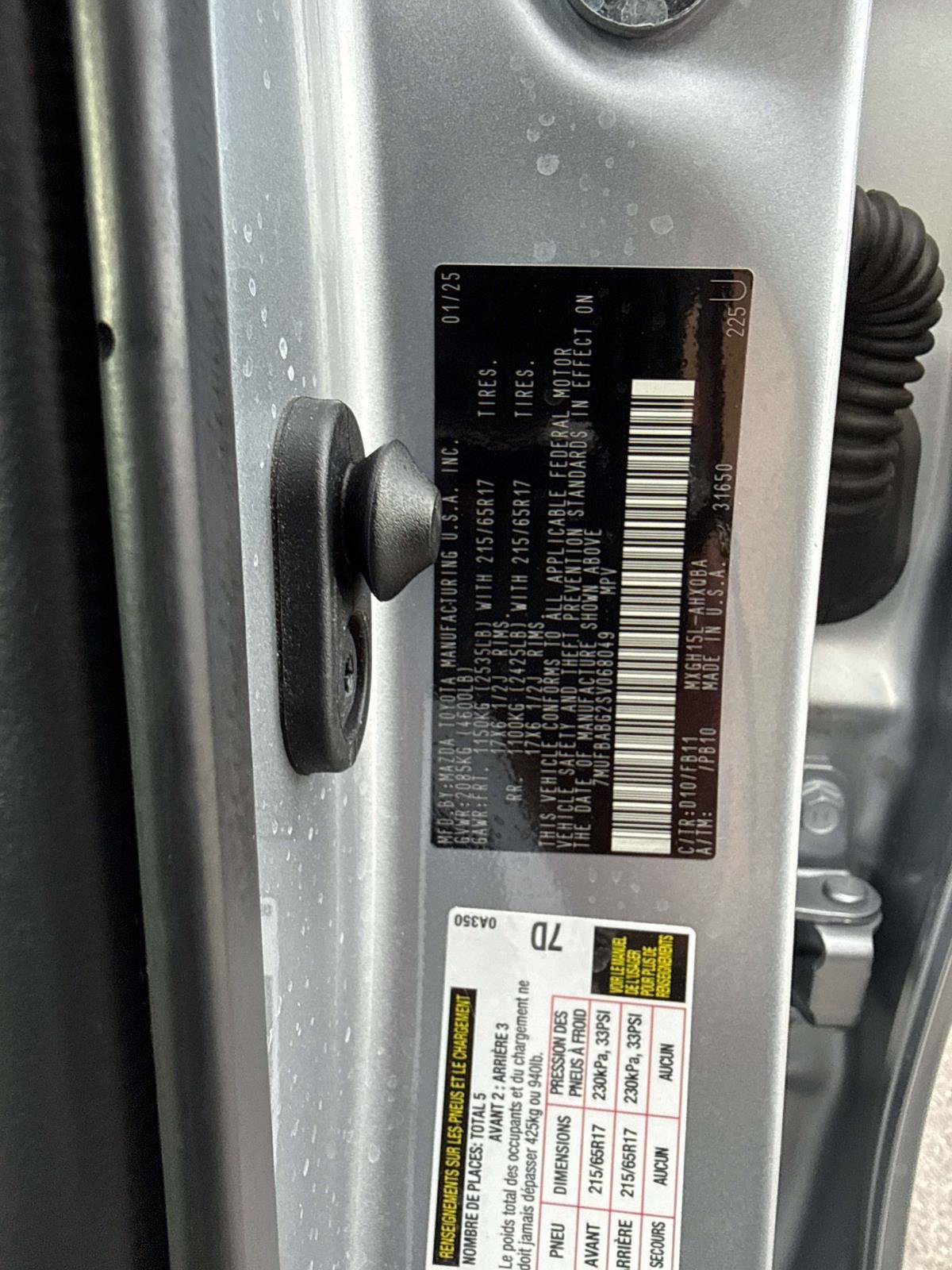 Used 2025 Toyota Corolla Cross AWD Hybrid image 28