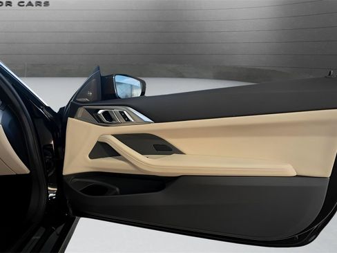 Used 2021 BMW 430i Coupe w/ Premium Package image 34