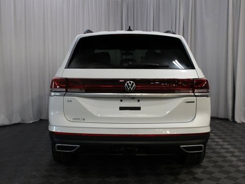 New 2026 Volkswagen Atlas SE image 22