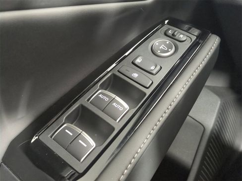 Used 2023 Honda Accord Touring image 30