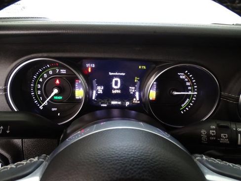 Certified 2023 Jeep Wrangler Unlimited Sahara w/ Cold Weather Group AWD/4WD image 17