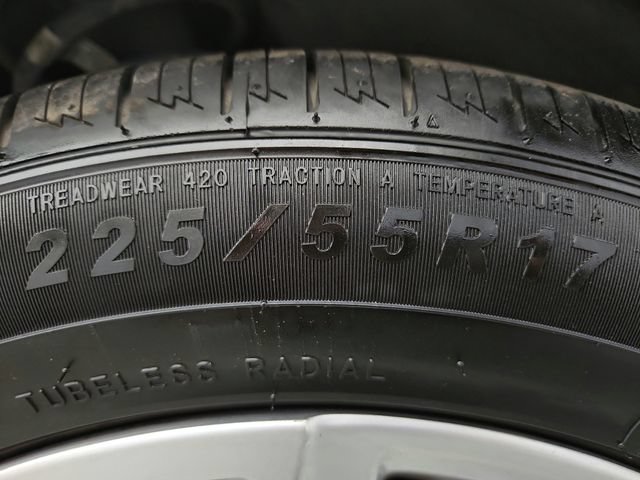 Used 2024 Chevrolet Malibu LT FWD image 32