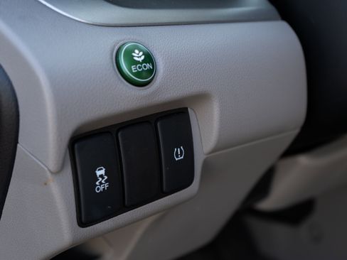 Used 2014 Honda CR-V LX image 37