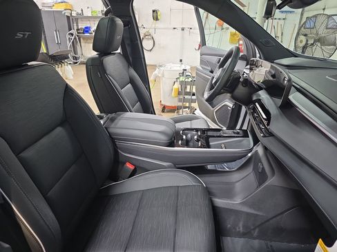 New 2026 Buick Enclave Sport Touring w/ Power Package AWD/4WD image 10