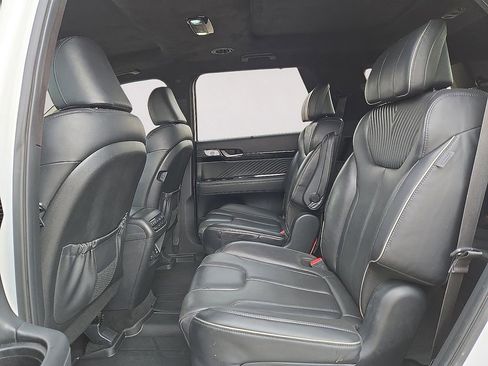 Used 2023 Hyundai Palisade Calligraphy FWD image 14