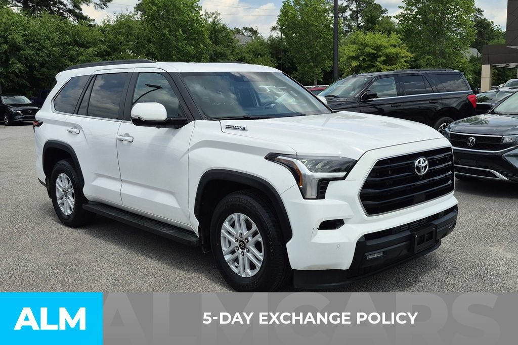 Used 2025 Toyota Sequoia SR5 AWD/4WD image 3