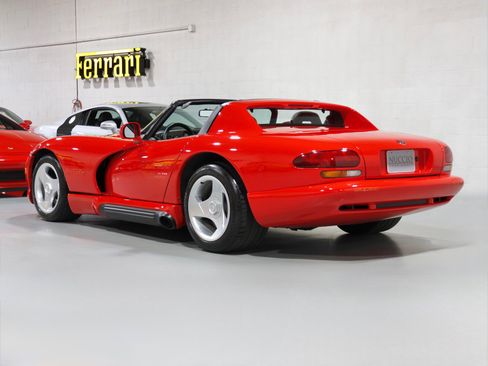 Used 1994 Dodge Viper RT/10 RWD image 18