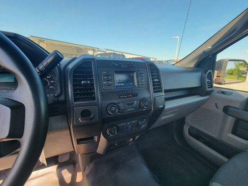 Used 2019 Ford F150 XL w/ XL Power Equipment Group RWD image 16