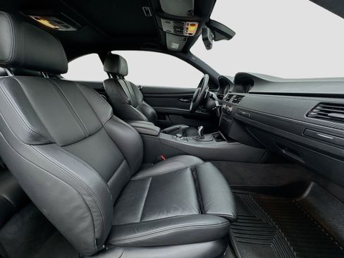 Used 2011 BMW M3 Coupe image 19