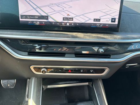 Certified 2024 BMW X7 xDrive40i w/ M Sport Package image 18