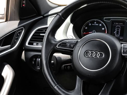 Used 2018 Audi Q3 2.0T Premium Plus w/ Premium Plus Package FWD image 23