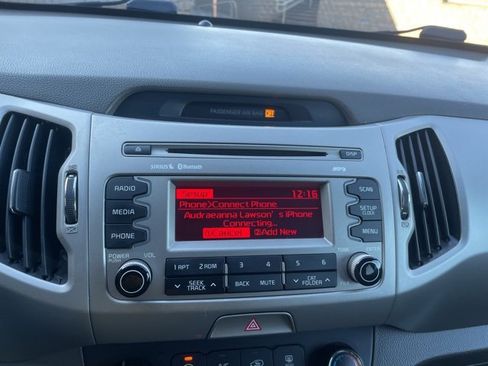 Used 2016 Kia Sportage LX image 34