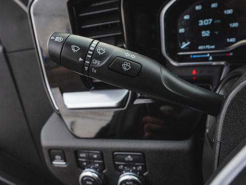 Used 2022 GMC Sierra 1500 Elevation image 23