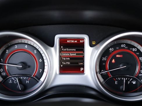 Used 2017 Dodge Journey SE FWD image 11