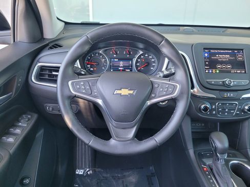 Used 2023 Chevrolet Equinox LT w/ Driver Convenience Package AWD/4WD image 17
