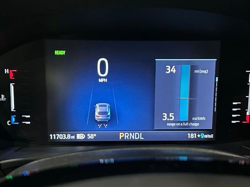 Used 2024 Ford Escape SE image 68