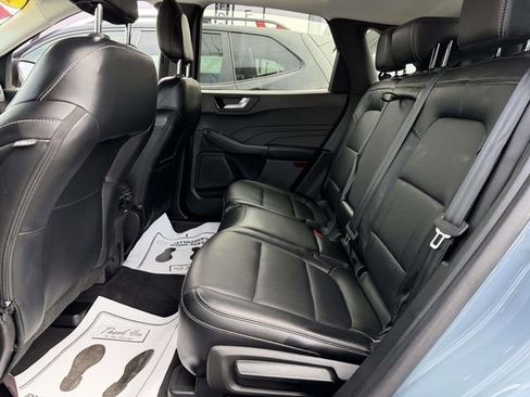 Used 2023 Ford Escape Platinum AWD/4WD image 10