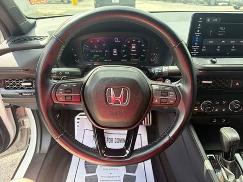 Used 2023 Honda Accord Sport image 15