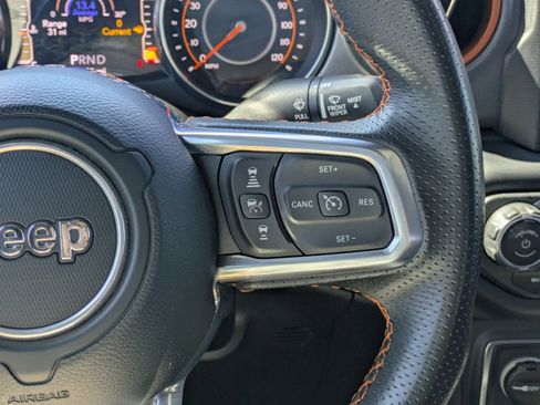 Used 2023 Jeep Gladiator Mojave w/ LED Lighting Group image 18