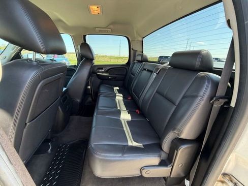 Used 2013 Chevrolet Silverado 1500 LTZ w/ LTZ Plus Package AWD/4WD image 15