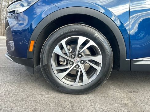 Used 2023 Buick Envision Essence AWD/4WD image 9