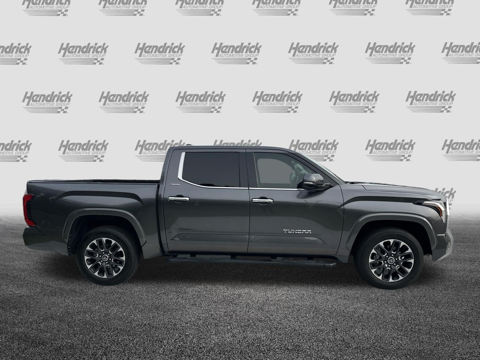Used 2023 Toyota Tundra Limited w/ Power Package RWD image 11