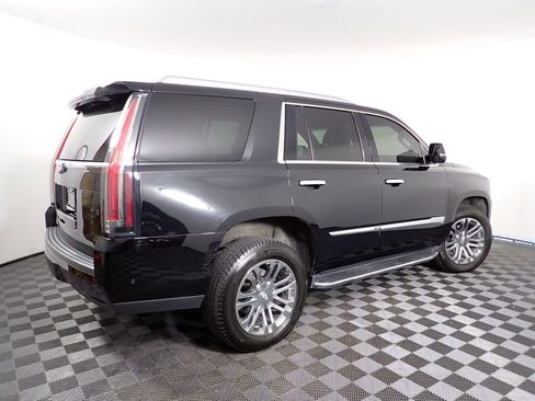 Used 2019 Cadillac Escalade 4WD image 20