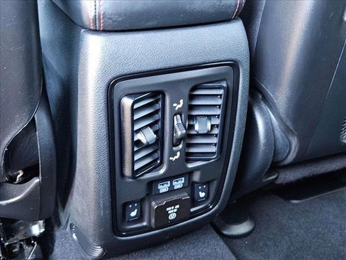 Used 2023 Dodge Durango GT image 22