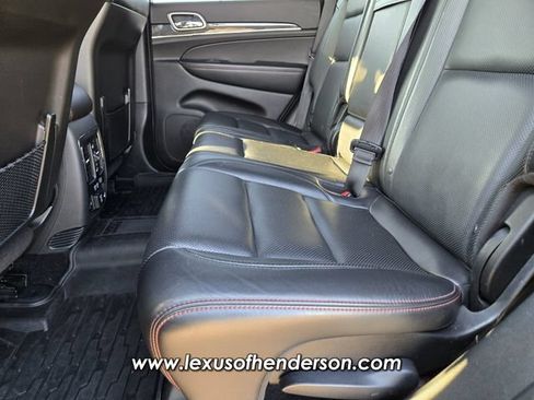Used 2018 Jeep Grand Cherokee Trailhawk w/ Trailhawk Luxury Group AWD/4WD image 12