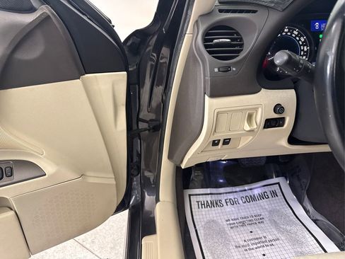 Used 2009 Lexus IS 250 image 40