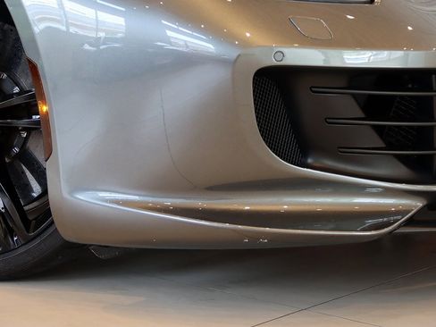 Certified 2017 Ferrari GTC4Lusso image 17