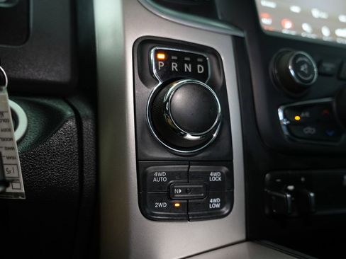 Used 2018 RAM 1500 Lone Star AWD/4WD image 23