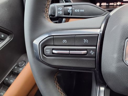 New 2026 GMC Canyon AT4 image 10