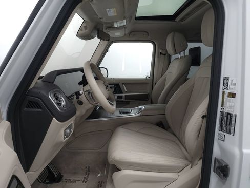 Used 2025 Mercedes-Benz G 580 image 8